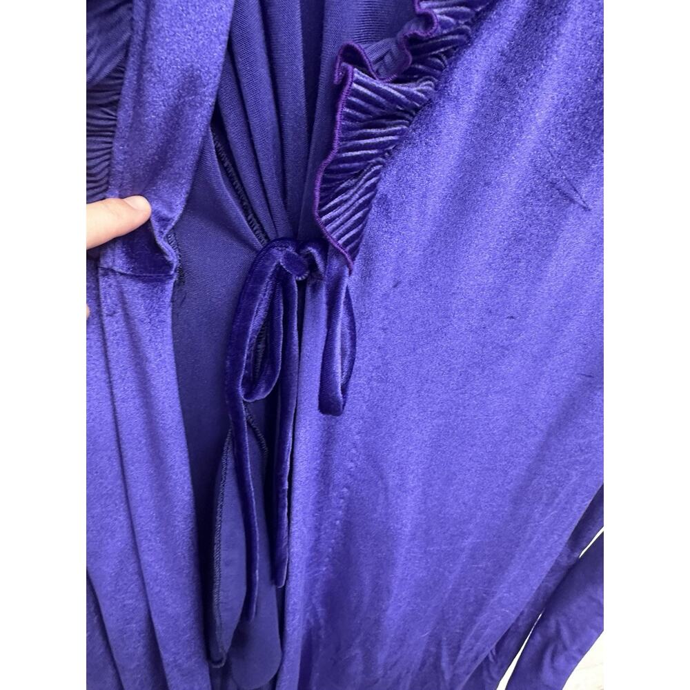 Vintage Robe Helen Of Troy Womens M Velvet Velour Royal Purple Belted Grannycore - Picture 8 of 10